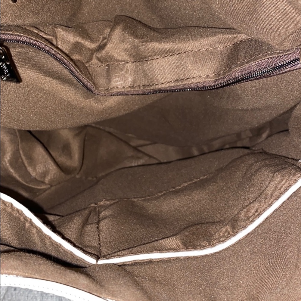 Backpack - Picture 6 of 6